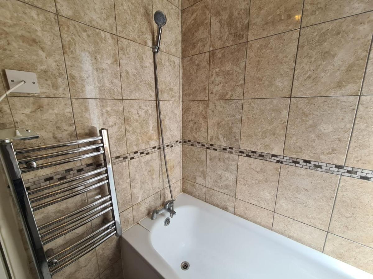 "Bright & Spacious" 3 Bedroom Flat By Kings Cross, St Pancras Station!!!!64 Лондон Екстериор снимка