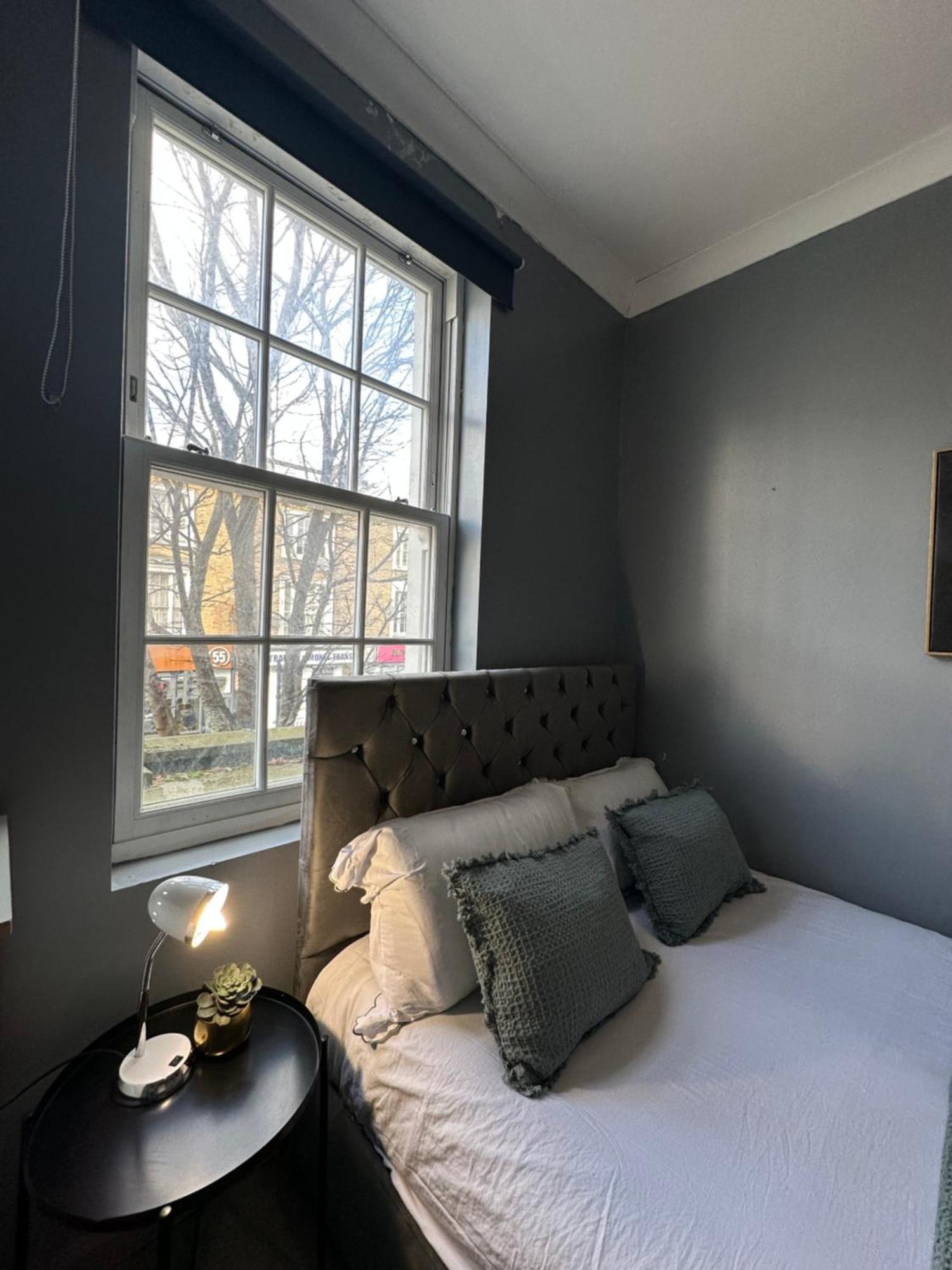 "Bright & Spacious" 3 Bedroom Flat By Kings Cross, St Pancras Station!!!!64 Лондон Екстериор снимка